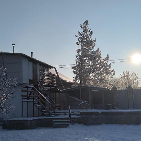 Уютный Ночлег Иссыкские Курганы Rahat Exterior foto
